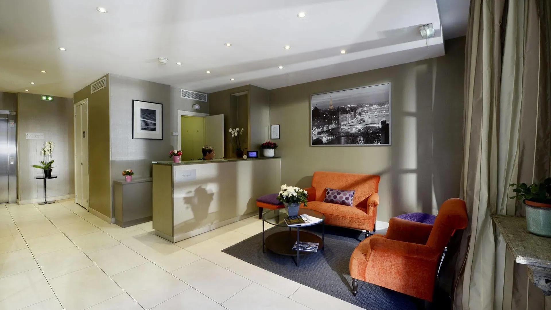 Hotel Le Relais Saint Charles Paris