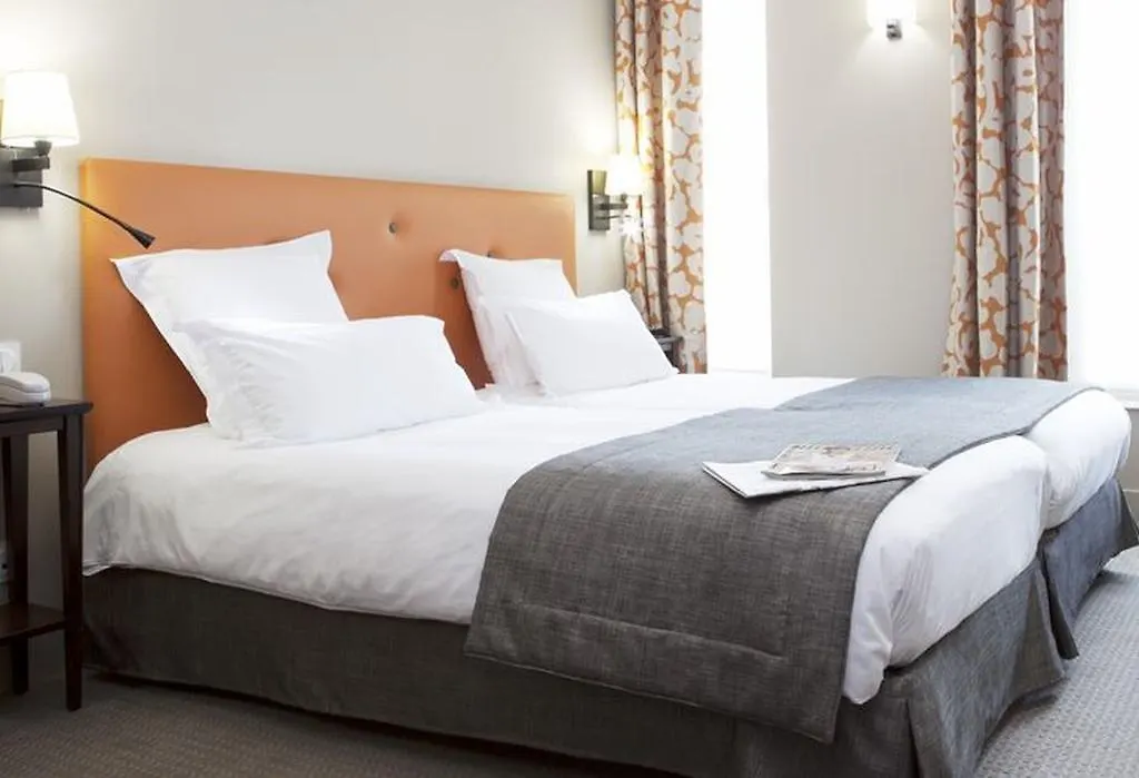 Hotel Le Relais Saint Charles Paris
