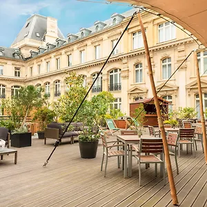 4* Hotel Crowne Plaza Republique By Ihg