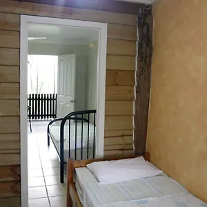 Woolshed Eco Hostel Hervey Bay