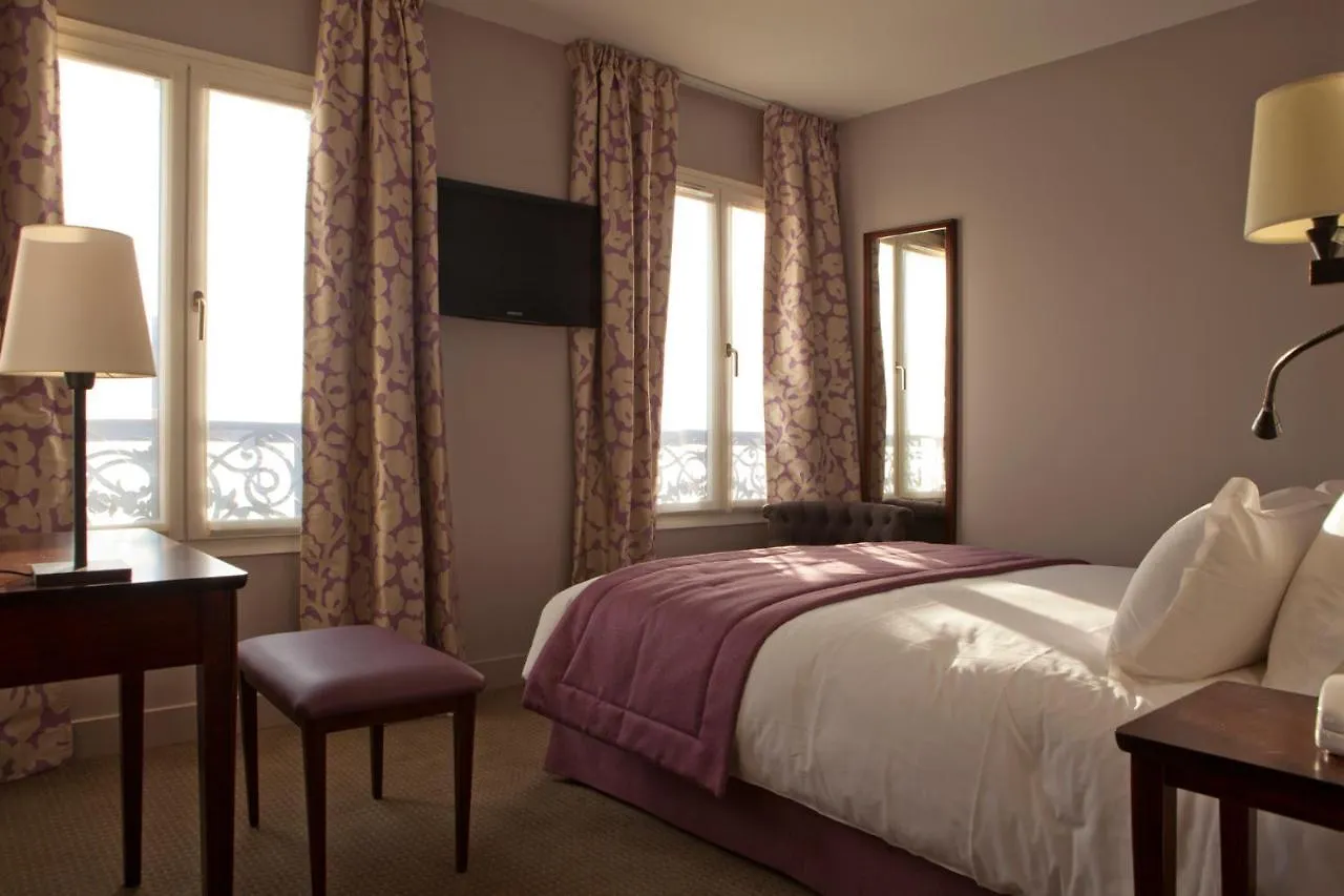 Hotel Le Relais Saint Charles Párizs 3*,
